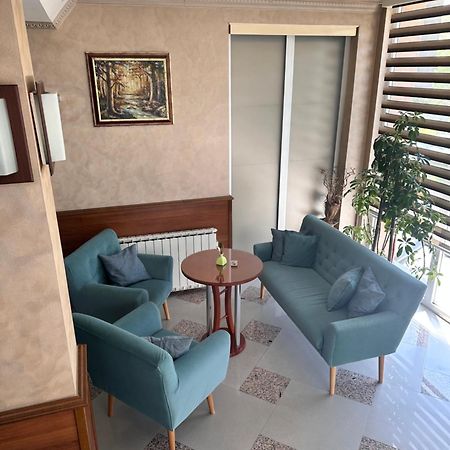Lukavac Hotel New Milenium المظهر الخارجي الصورة