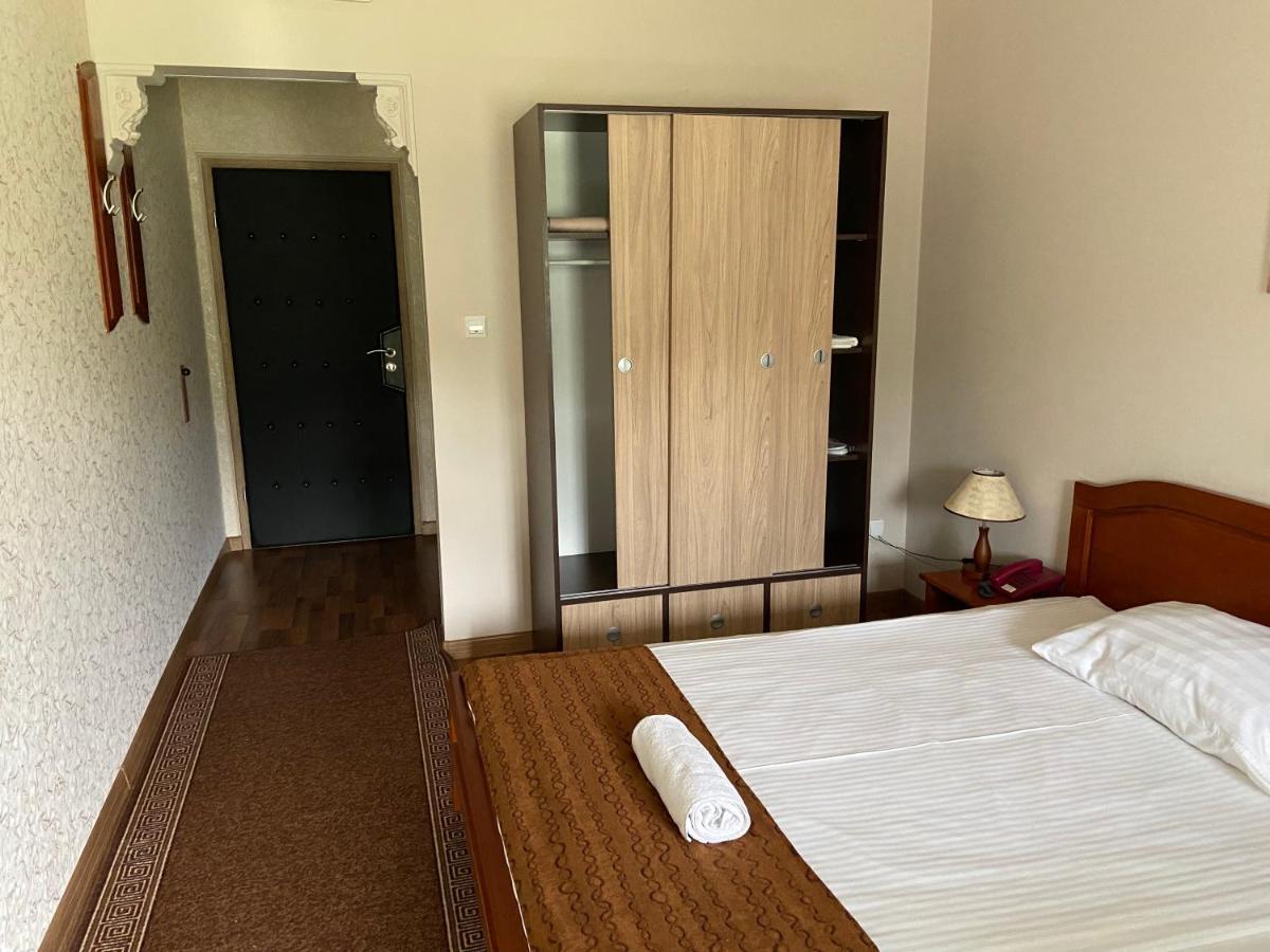 Lukavac Hotel New Milenium المظهر الخارجي الصورة