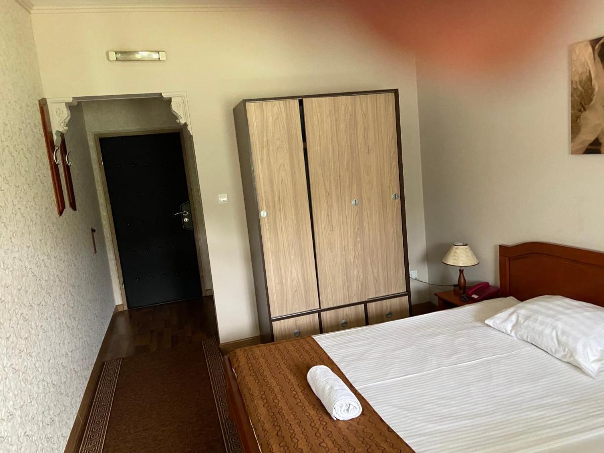 Lukavac Hotel New Milenium المظهر الخارجي الصورة