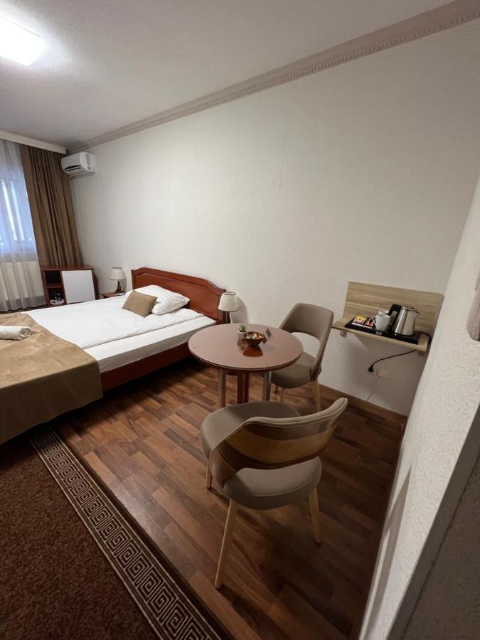 Lukavac Hotel New Milenium المظهر الخارجي الصورة