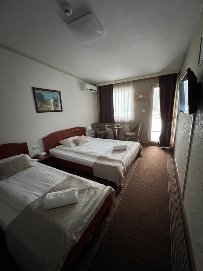 Lukavac Hotel New Milenium المظهر الخارجي الصورة