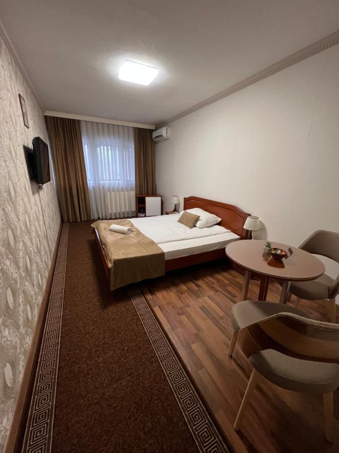 Lukavac Hotel New Milenium المظهر الخارجي الصورة