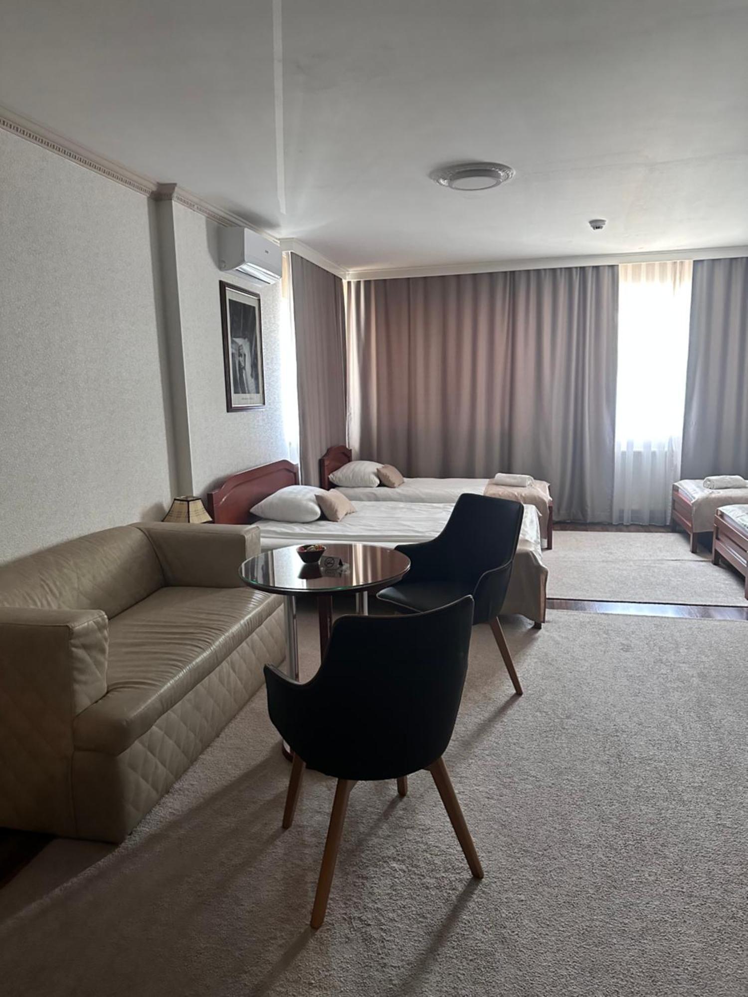 Lukavac Hotel New Milenium المظهر الخارجي الصورة