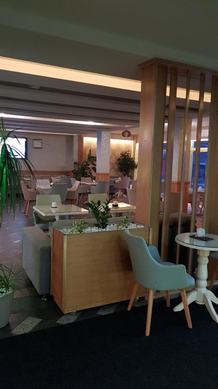 Lukavac Hotel New Milenium المظهر الخارجي الصورة